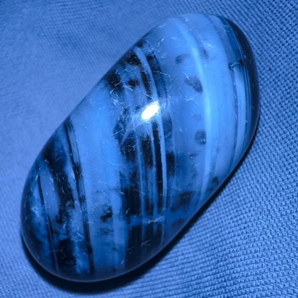 Blue and Black Swirled Rare Newport Beach Todewater agate Old stock